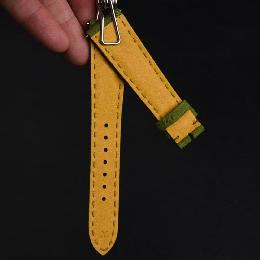 Fits watch straps for Rolex, Patek Philippe, Omega, IWC and other brands.