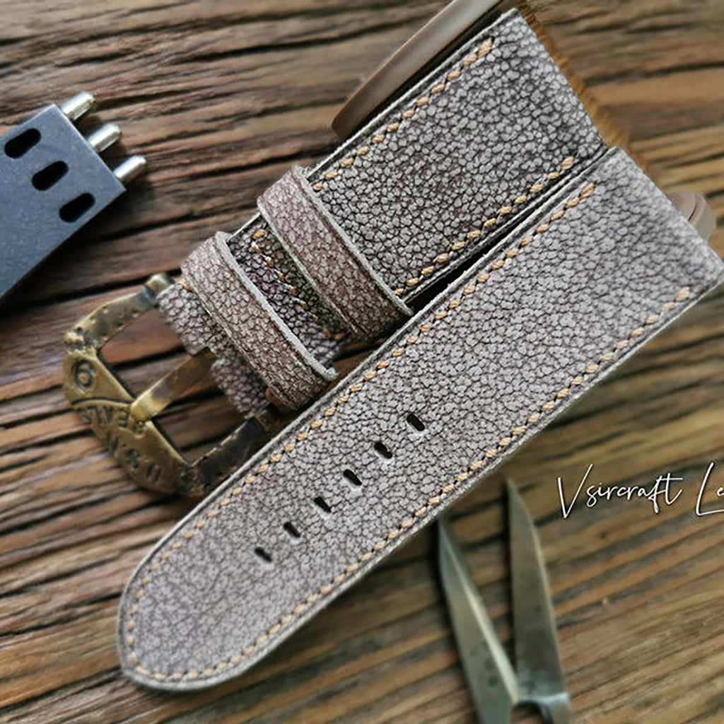 Handmade Vintage Wild Cowhide Leather Watch Strap - Retro Grain, American Rugged Style, Matte Finish, Distressed Look, Soft & Comfortable, Brown Pin Buckle