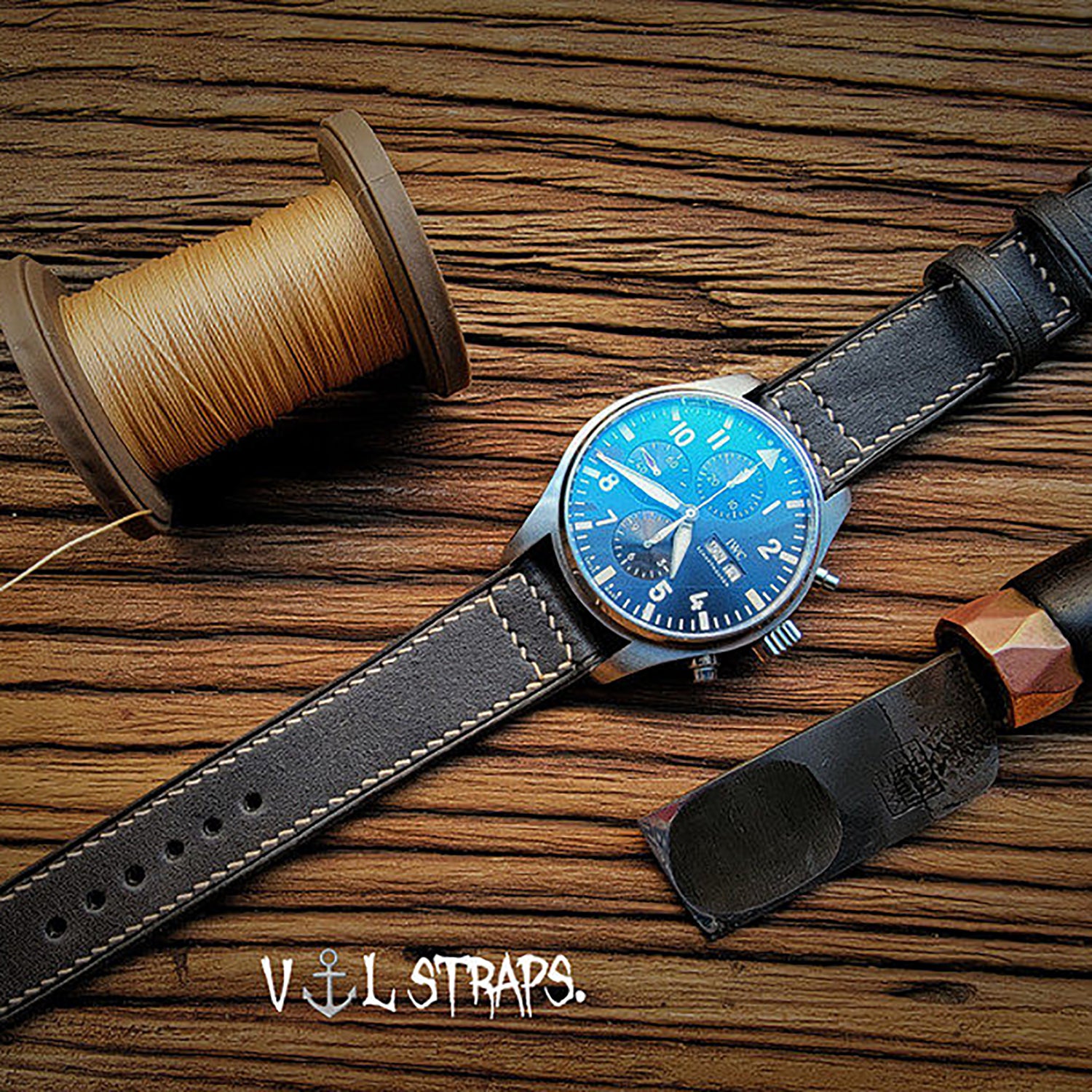 Handcrafted Custom Italian Leather Watch Strap - Meteorite Gray, Soft & Comfortable, Pilot & Portuguese Style with Pin Buckle