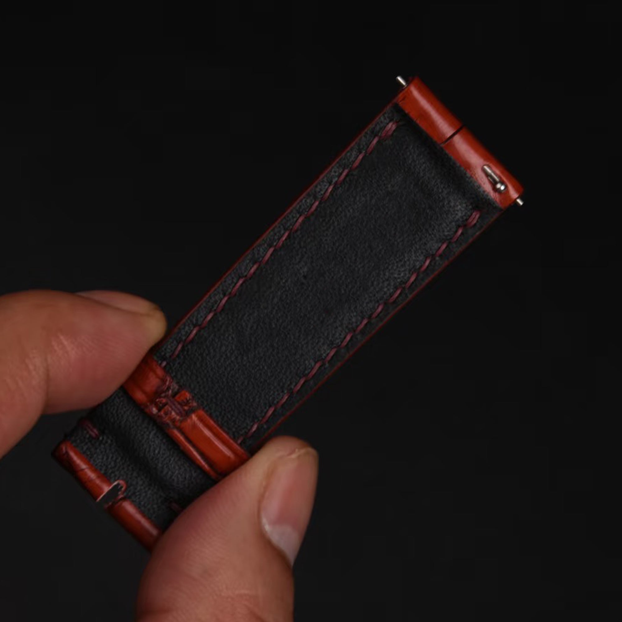 Fits Rolex, Patek Philippe, IWC, Omega and other universal watch straps