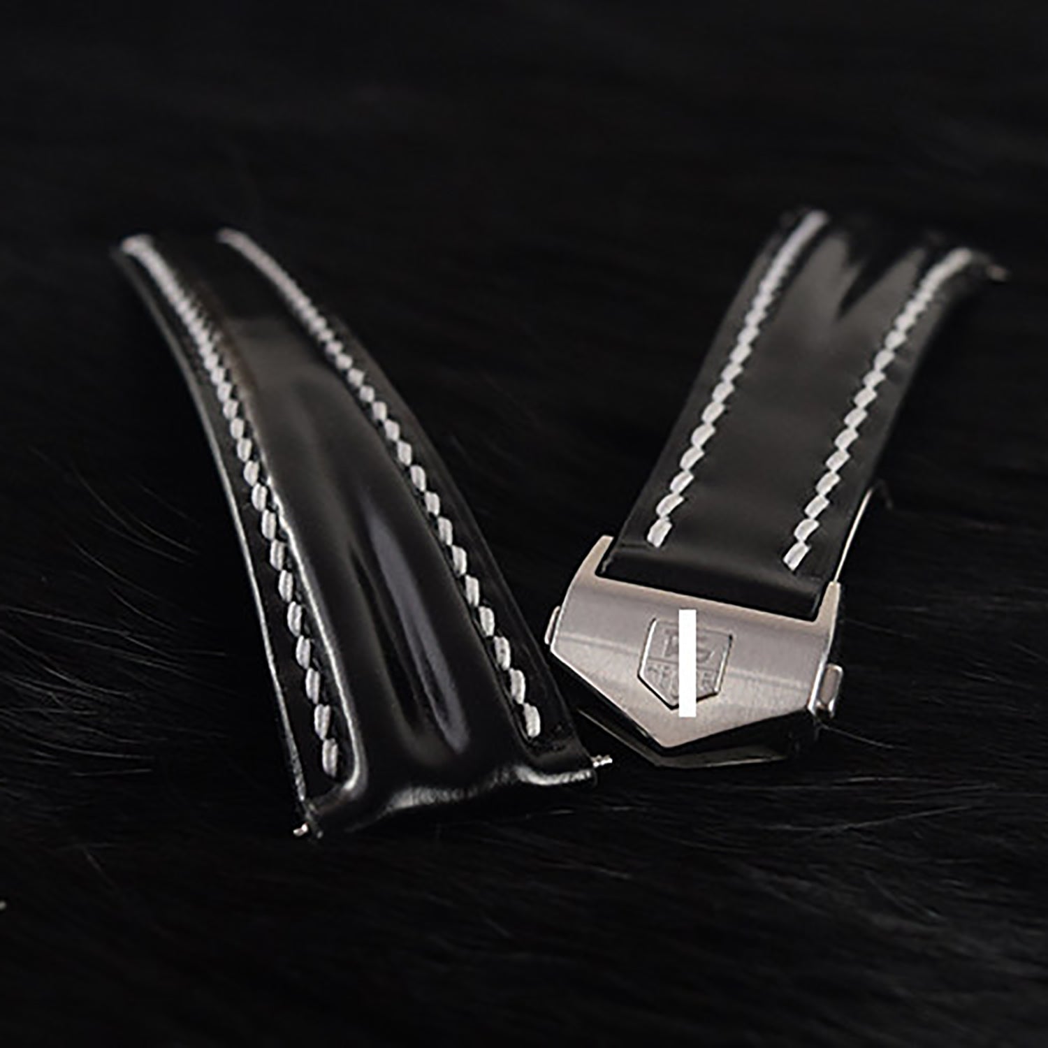 Compatible with TAG Heuer Watches - Handcrafted Custom Leather Strap, Available in Adjustable Lengths, Double-Sided Chromexcel Leather