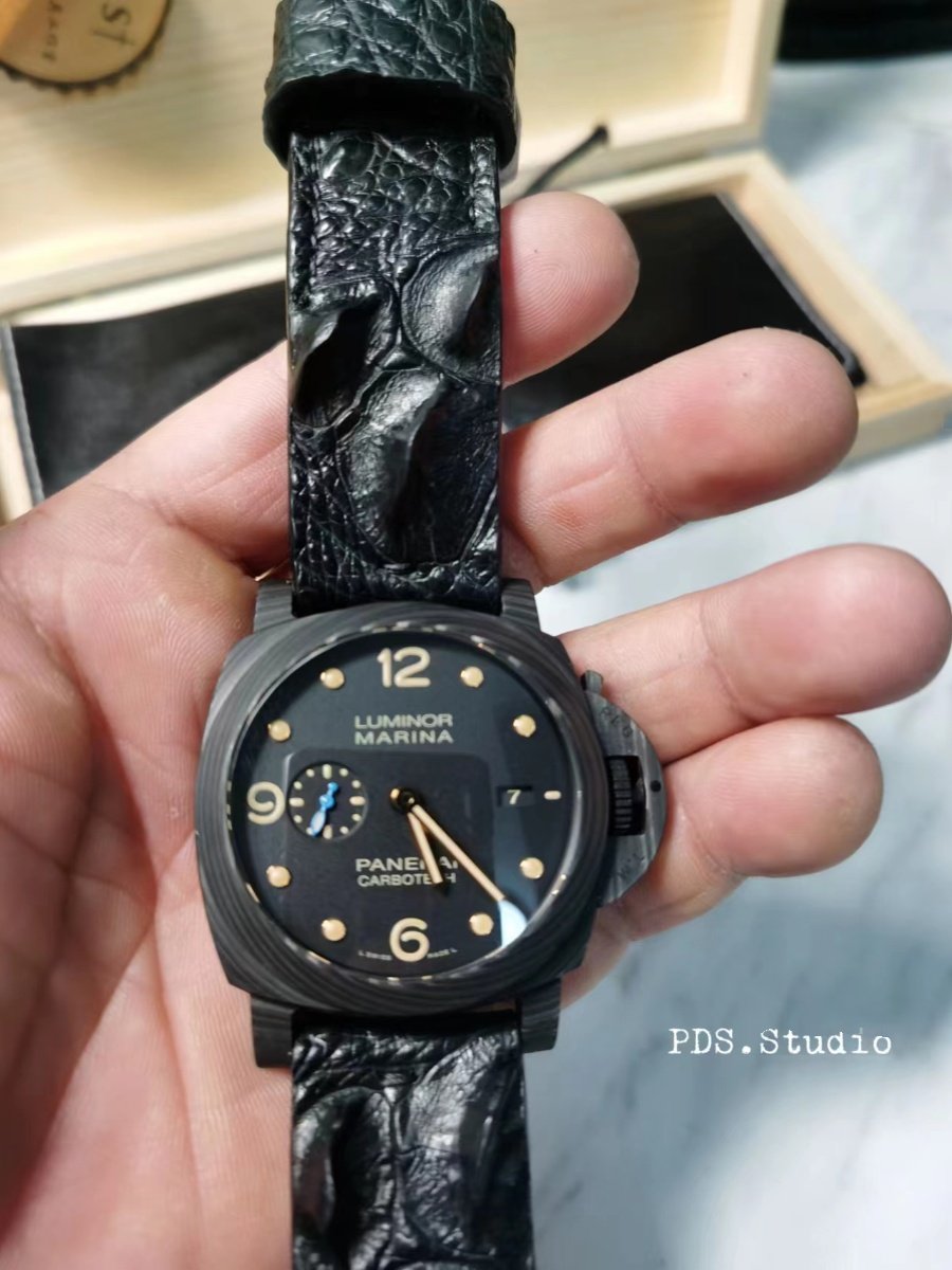 Custom Crocodile Backbone & Tail Leather Watch Strap - Personalized Design, Sweat-Resistant, Premium Pin Buckle