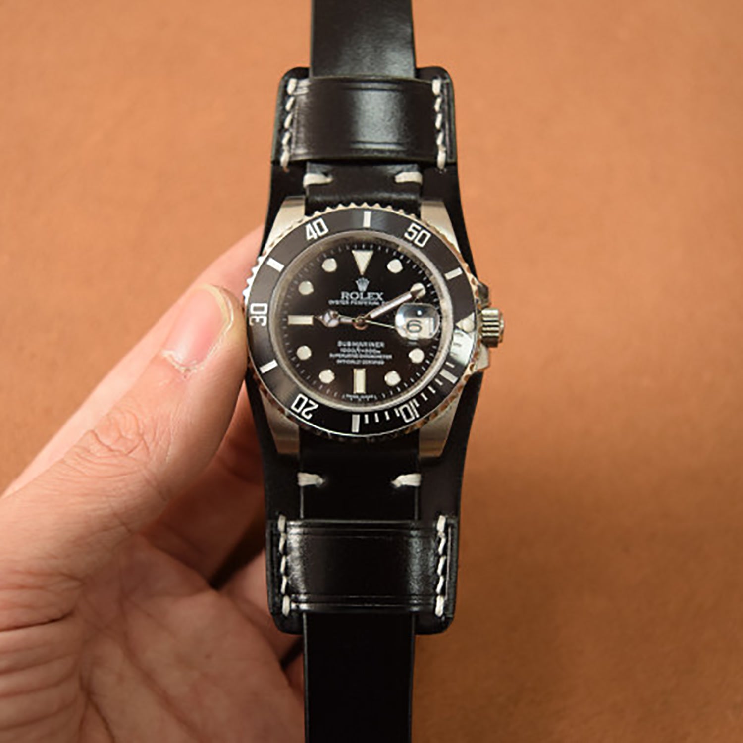 New Year Double-Sided Horsehide Leather Watch Strap - Minimalist Design, Retro Style, Handcrafted with Precision