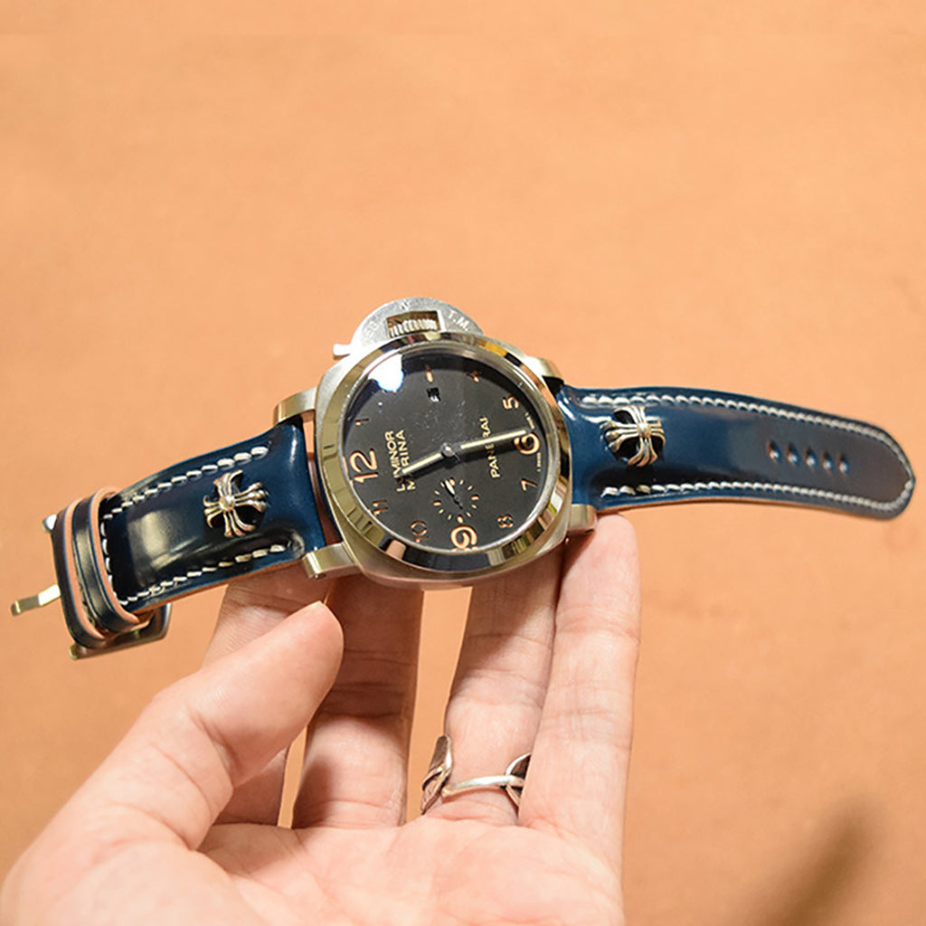 Handcrafted Horsehide Leather Watch Strap with Silver-Tone Hardware for Panerai Watches - Vintage & Premium Aesthetic