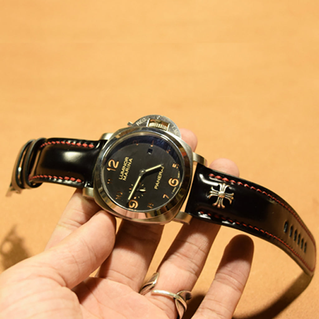 Handcrafted Horsehide Leather Watch Strap with Silver-Tone Hardware for Panerai Watches - Vintage & Premium Aesthetic