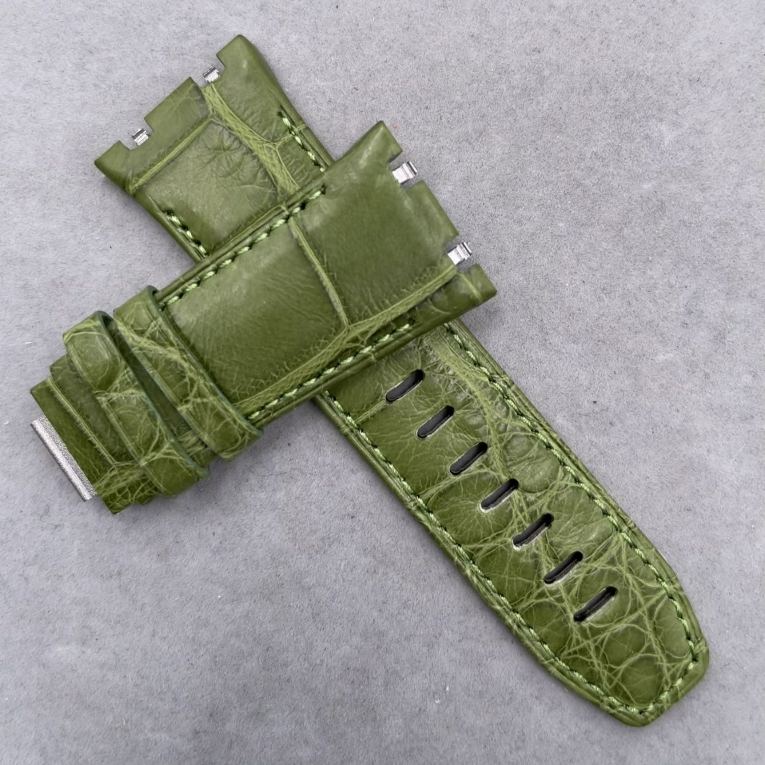 Dark Gray Alligator Leather Watch Strap with Hook-and-Loop Fastener for Audemars Piguet 15720 Royal Oak Offshore