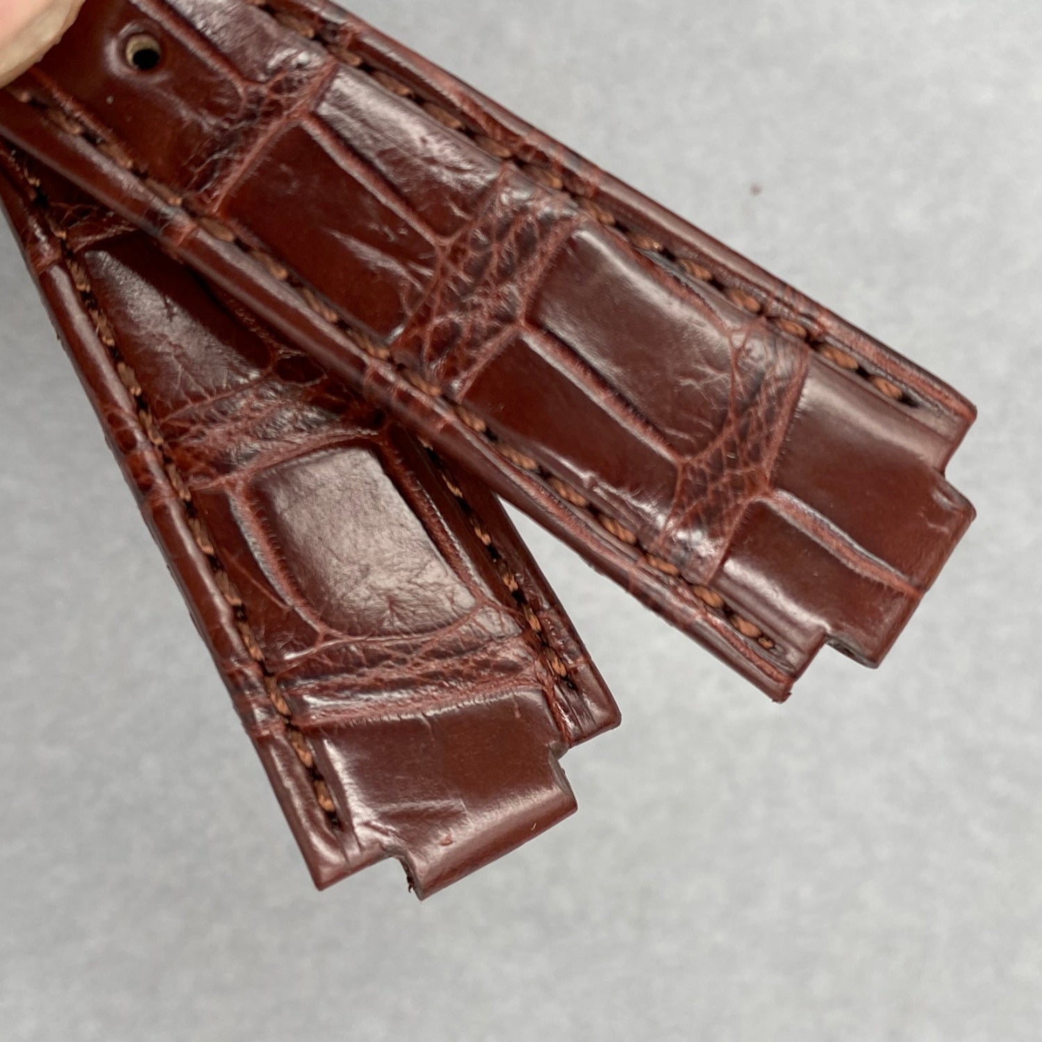 Compatible with Raymond Weil Women's Notched End Watch Strap for Model 2935-PCS-00659 | Crocodile Leather & Genuine Leather Watch Strap