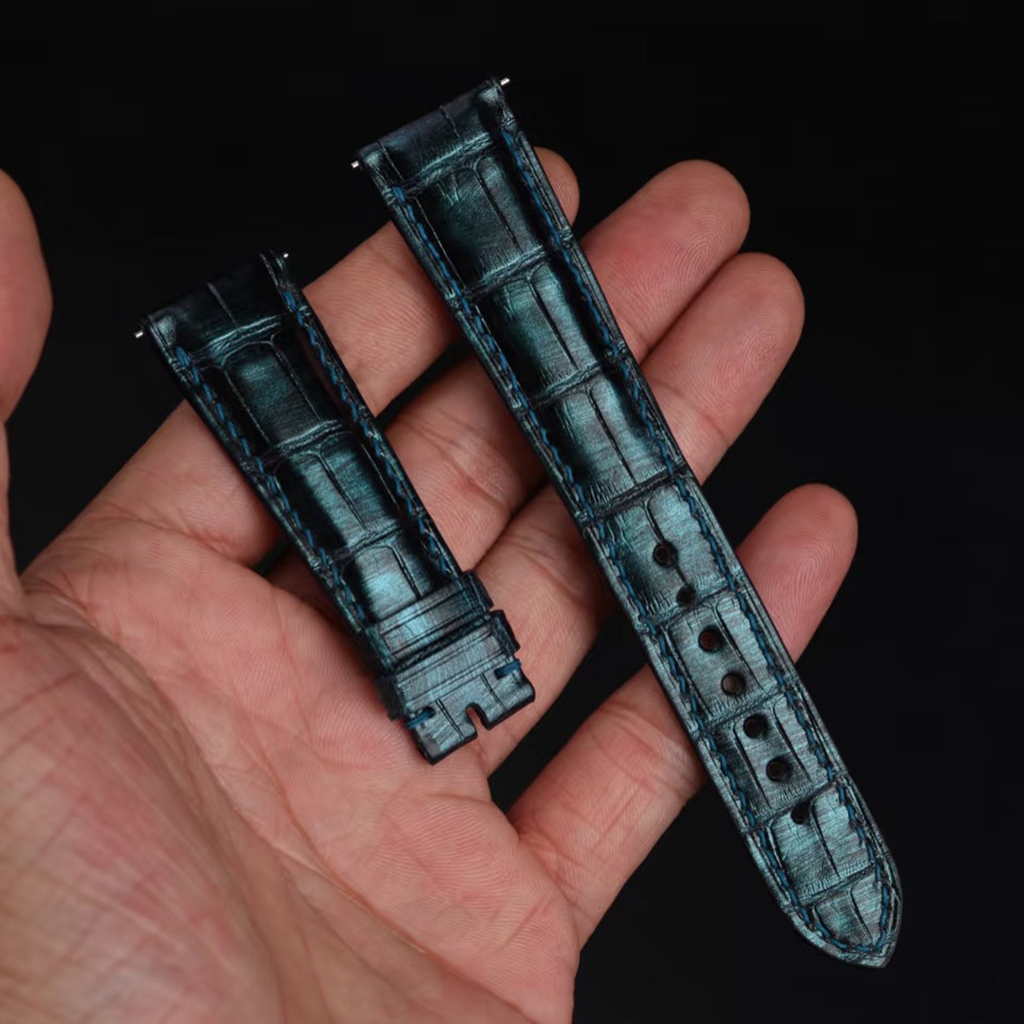 Suitable for Rolex, Patek Philippe, IWC, Omega and many other universal watch straps, blue-green ALLIGATOR leather watch strap