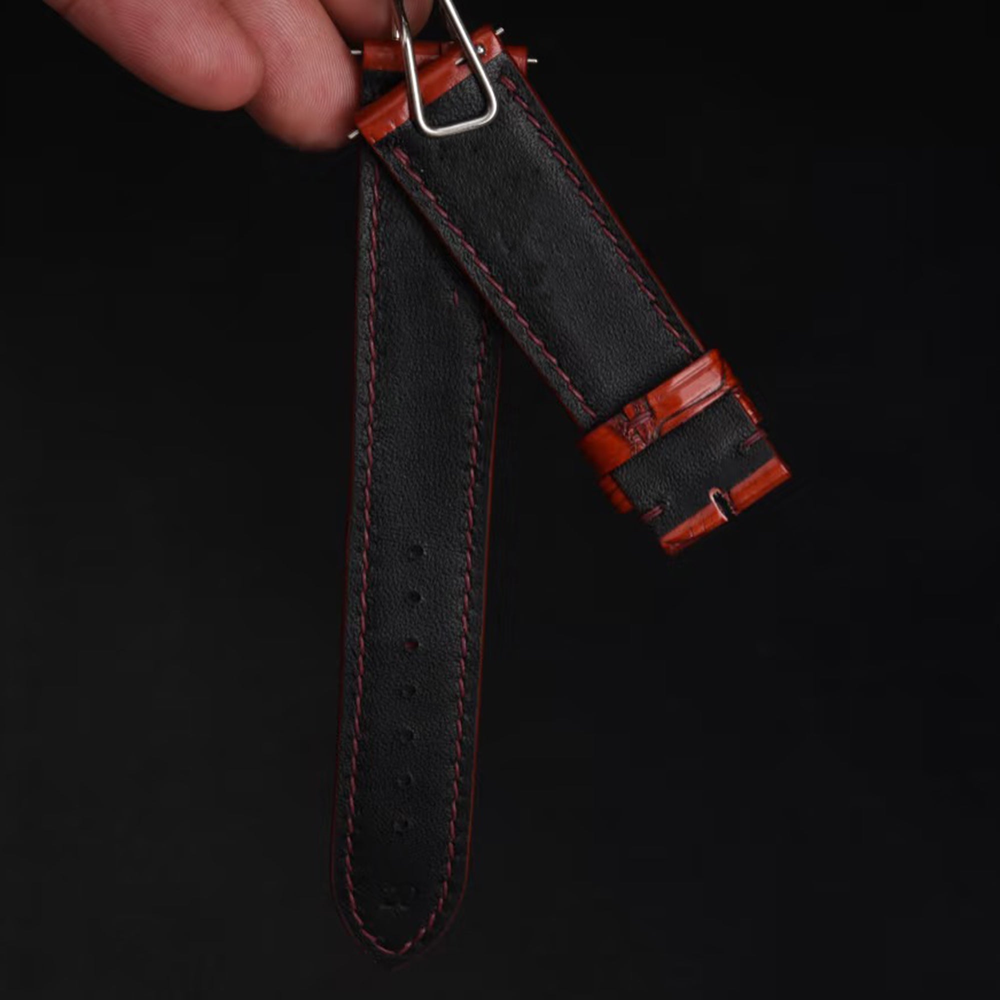 Fits Rolex, Patek Philippe, IWC, Omega and other universal watch straps