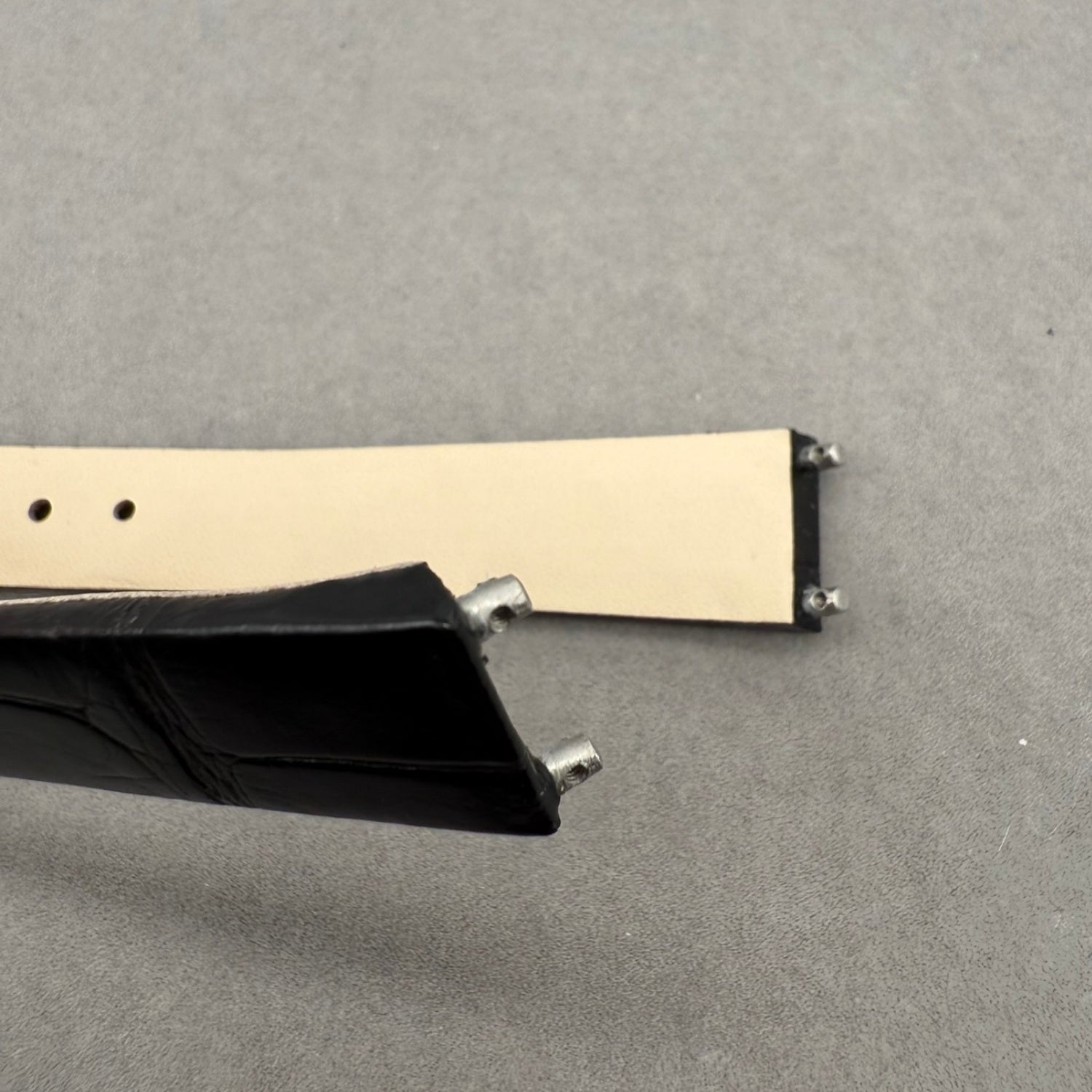 Handcrafted Custom Alligator Leather Watch Strap - Kunlun Jin Qiao Ladies Series B113/03845 Black