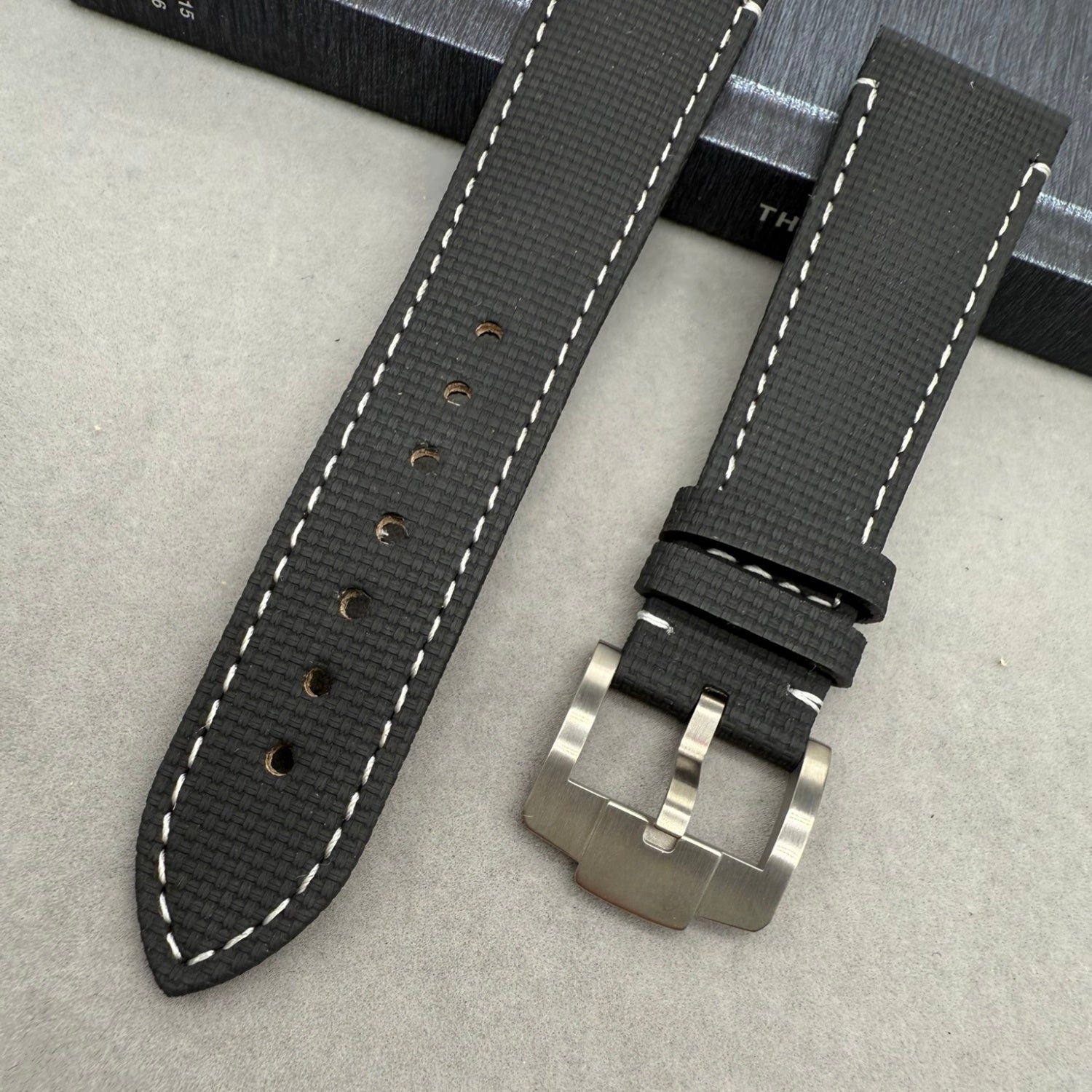 Handcrafted Nylon Texture Fluororubber Watch Strap with White Lines for Tudor Black Bay M79470
