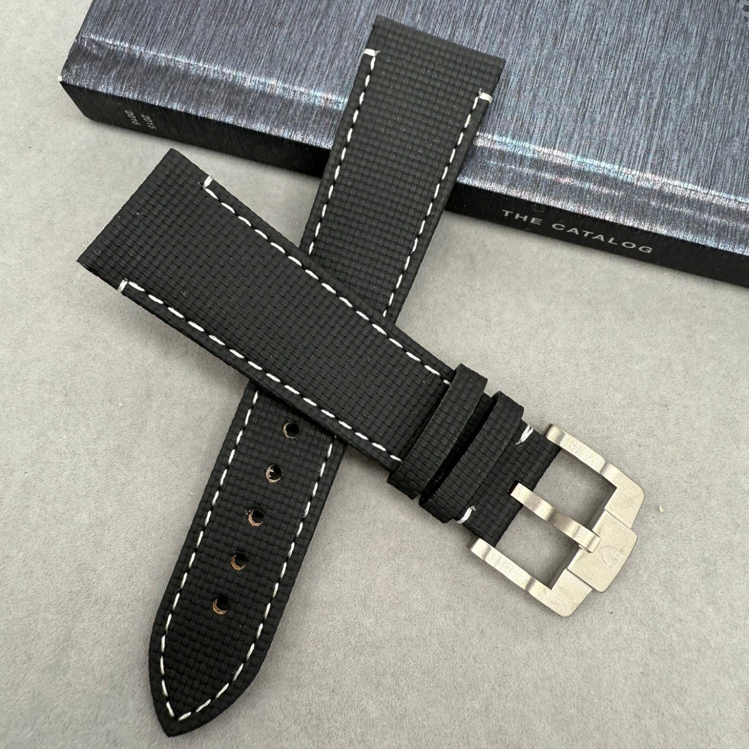 Handcrafted Nylon Texture Fluororubber Watch Strap with White Lines for Tudor Black Bay M79470