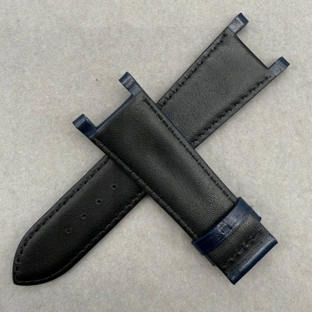 Handcrafted for Versace's models, this strap is made of high-quality Cowhide leather with a smooth texture