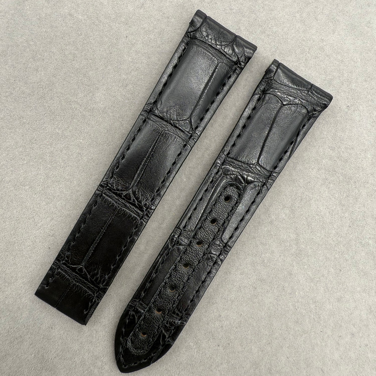 Compatible with Omega Speedmaster Dark Side of the Moon 311.93.44.51.99 ALLIGATOR Folding Clasp Strap