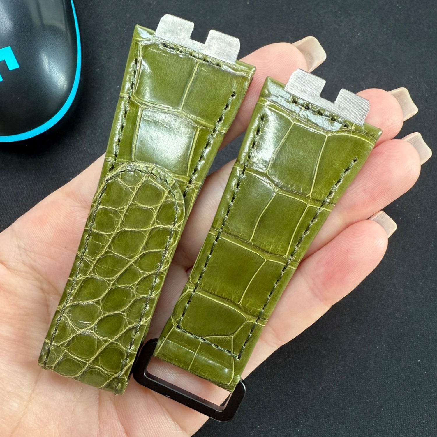 Compatible with Hublot 411 Series Crocodile Leather Velcro Watch Strap