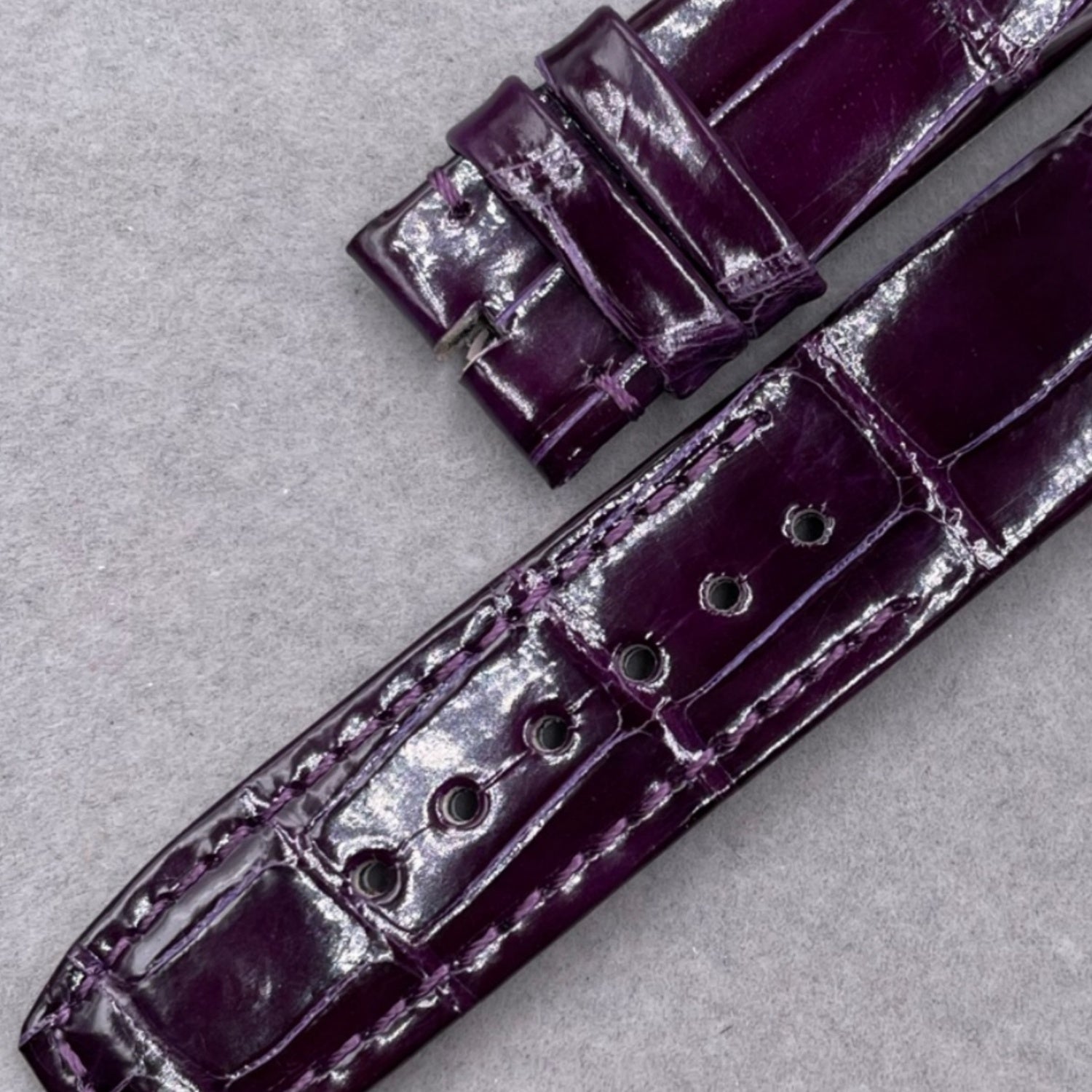 Compatible with Hublot 565 Purple Crocodile Leather Watch Strap