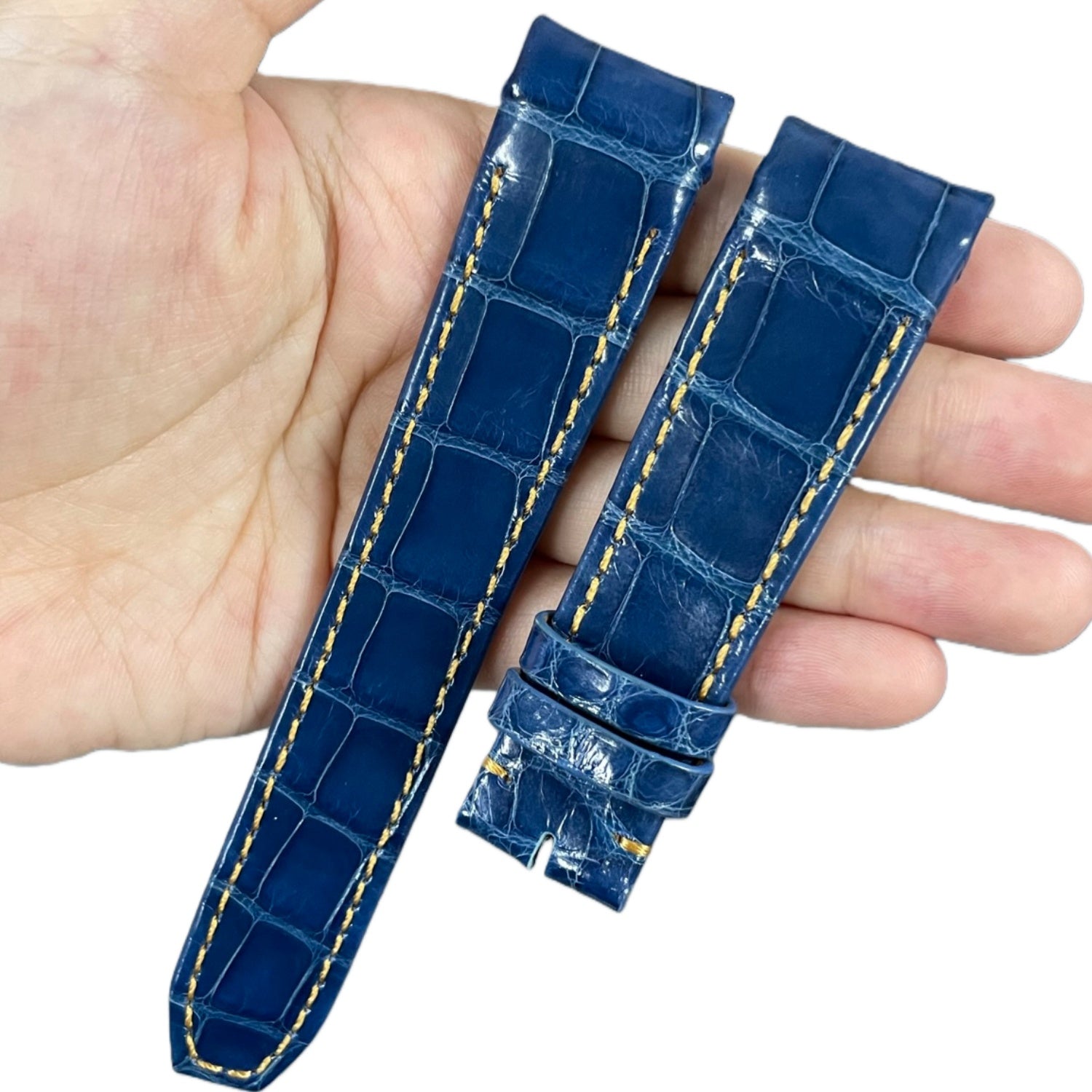 Fits Corum Bubble Legend 47 403.100.04/F371AN10 Blue Light Blue ALLIGATOR Handmade Custom Genuine Leather Double-Sided ALLIGATOR Watch Strap