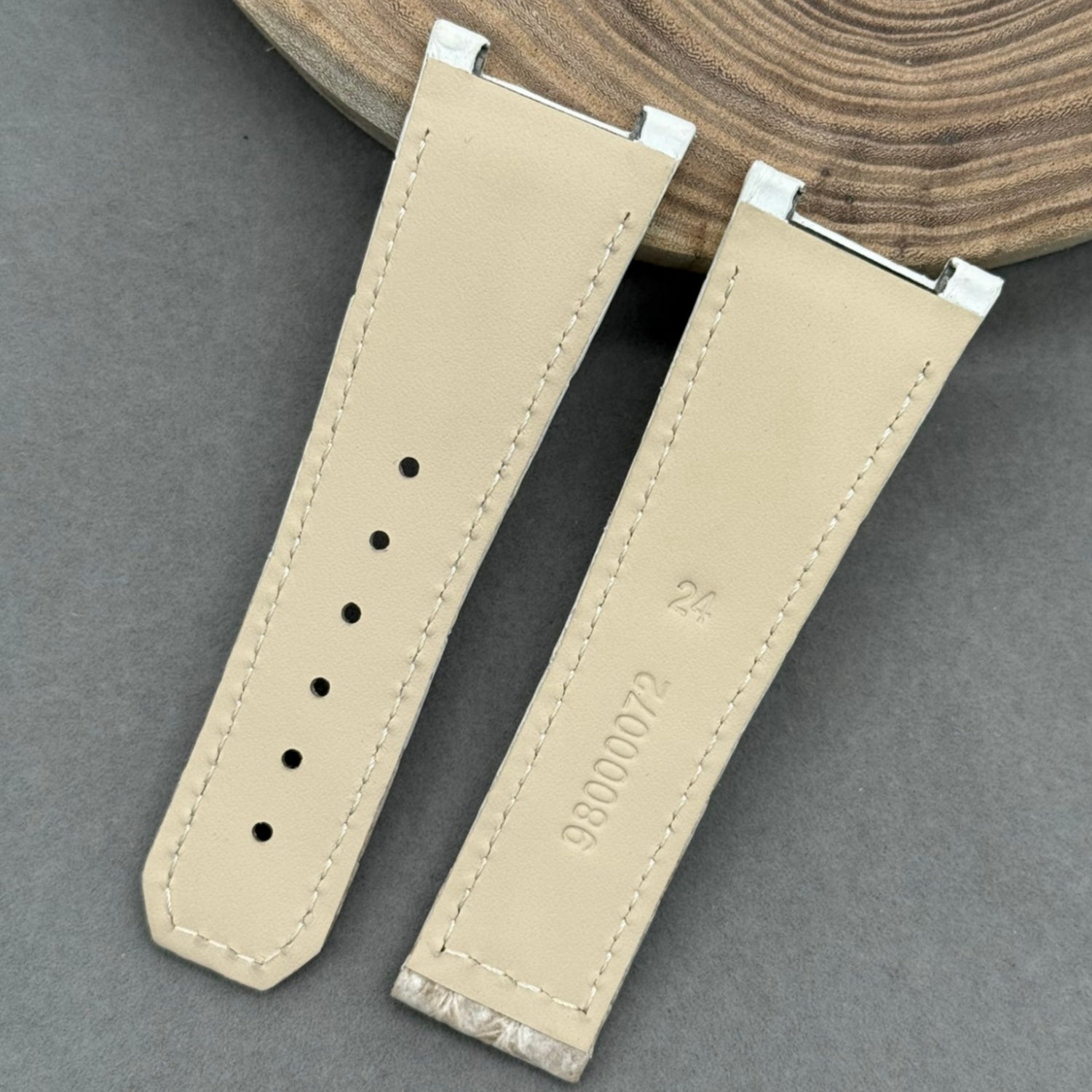 Compatible with Omega Constellation Double Eagle Manhattan Himalayan ALLIGATOR Folding Strap
