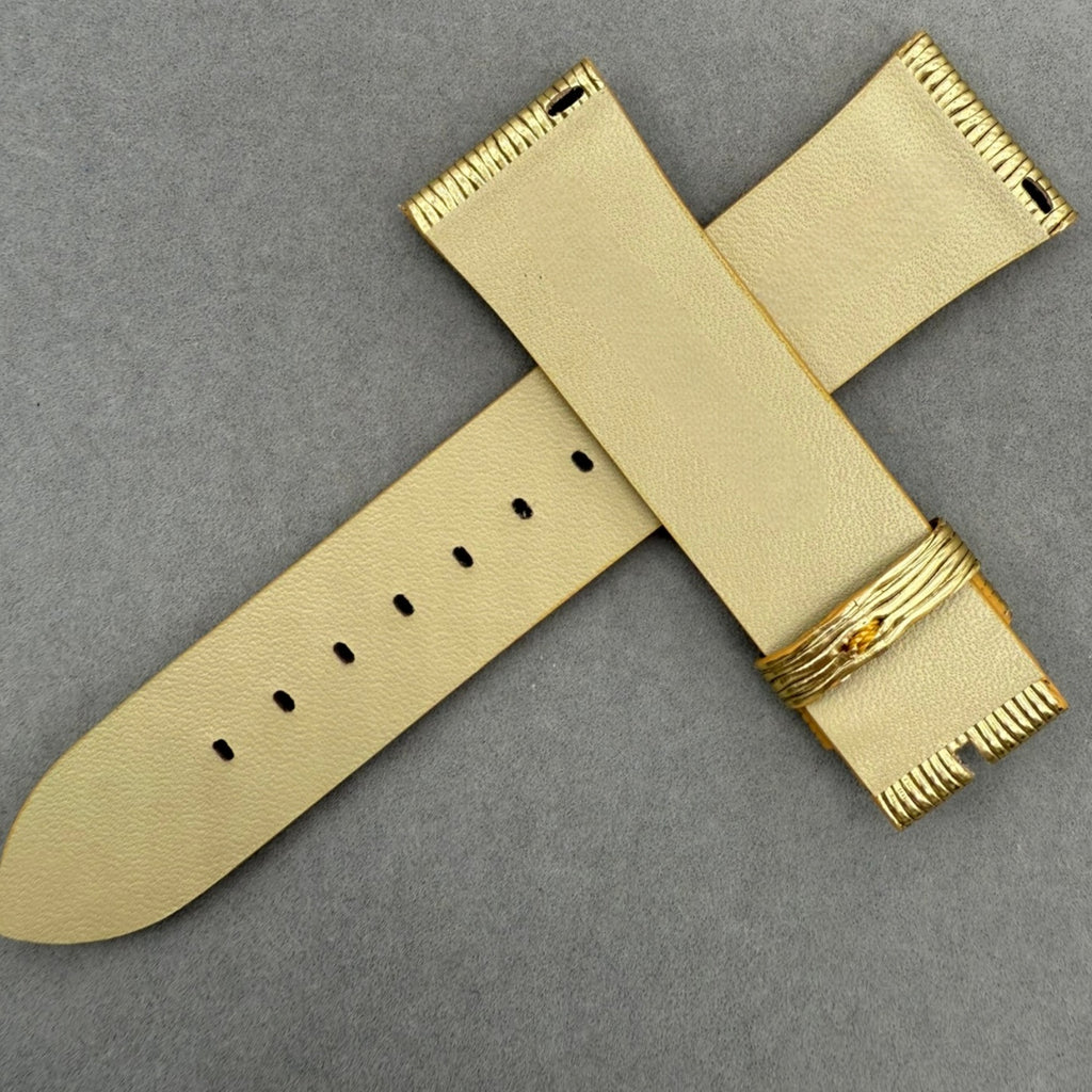 Handcrafted Custom Cowhide Watch Strap for Rolex Daytona Series - Gold Streamlined Design
