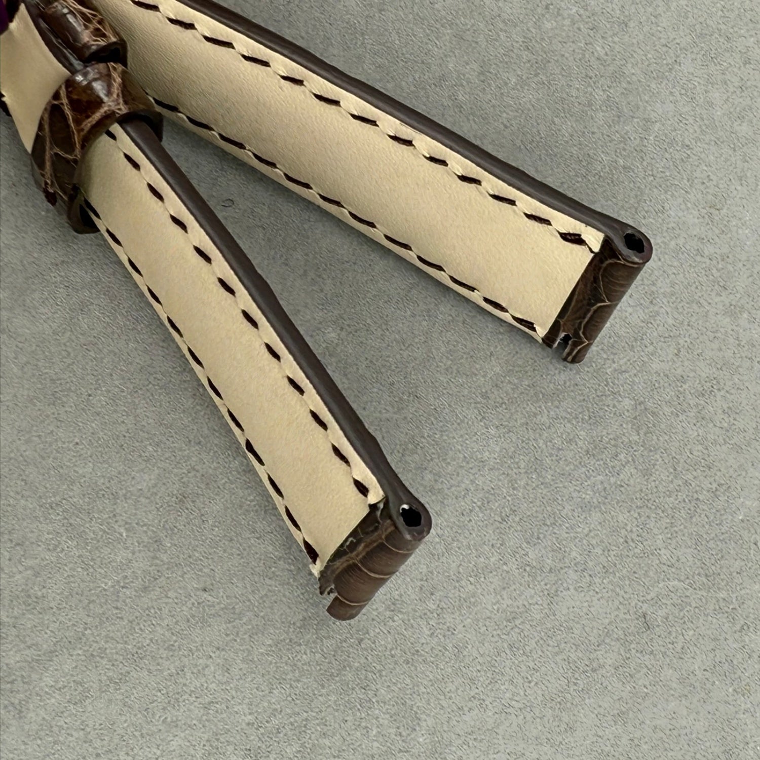 Handcrafted Glossy Brown Alligator Leather Watch Strap for Patek Philippe Complicated Chronograph 5370/5320