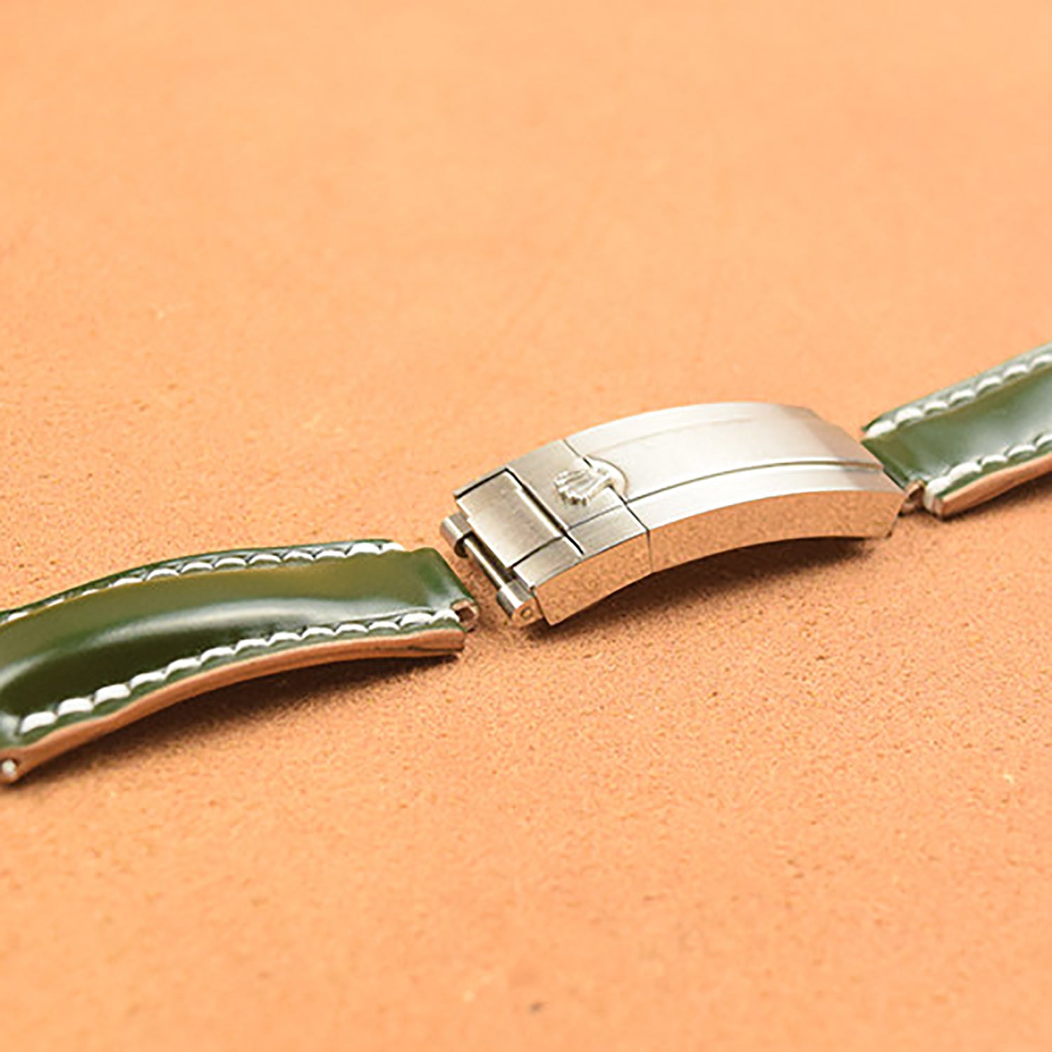 Handmade Cowhide Watch Strap for Rolex Oyster Perpetual Submariner (Black/Green), Yacht-Master, and Daytona (Rainbow)