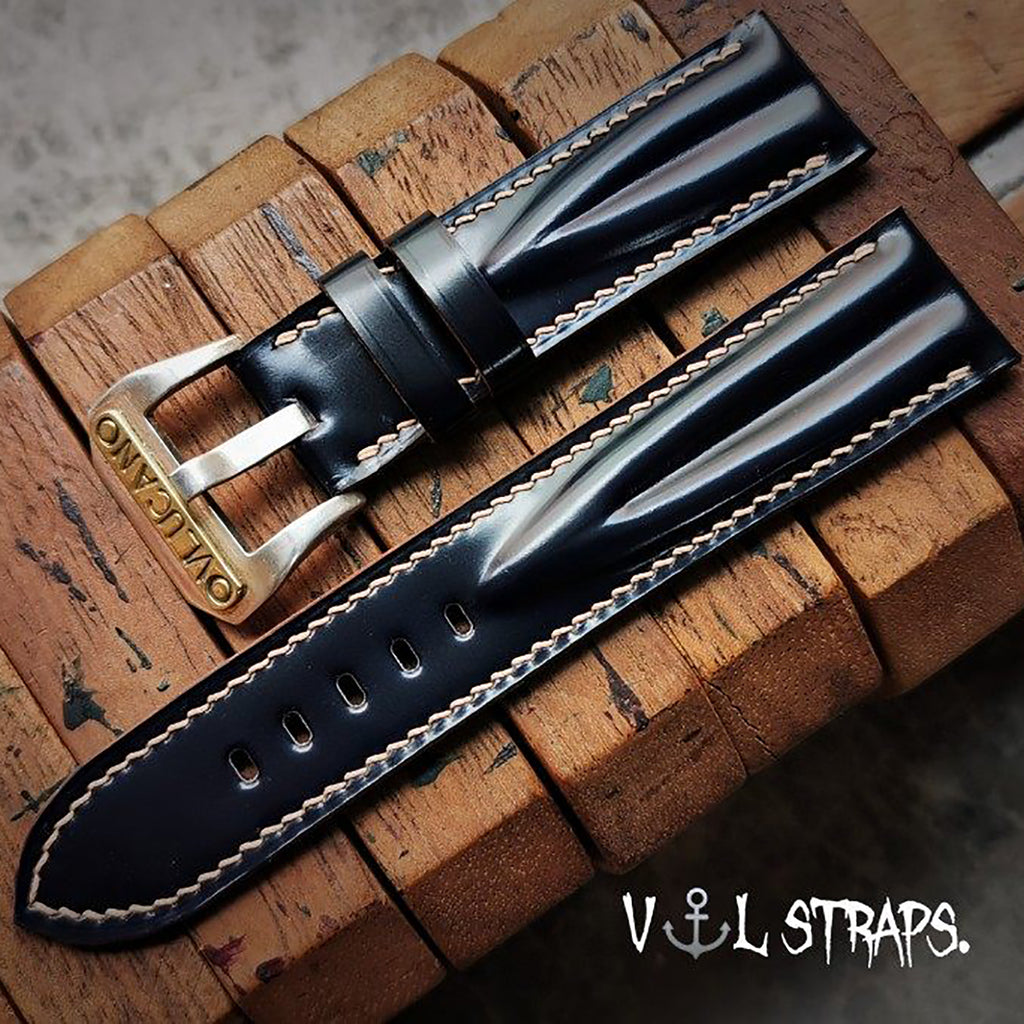 Handcrafted Custom Watch Strap - Horsehide with Drum Effect & Double-Strand Sword Bone Design, Glossy Black & Brown, Soft & Comfortable, Minimalist Style
