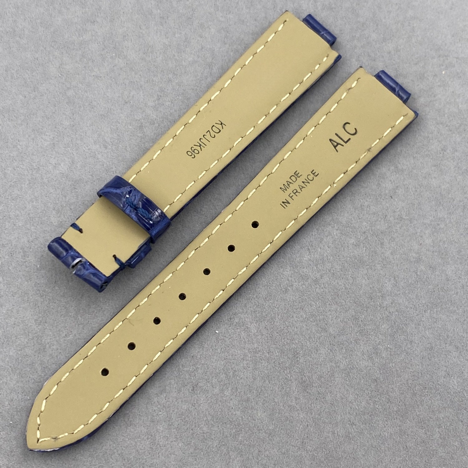 Compatible with Cartier Ballon Bleu Convex Head Crocodile Leather Strap